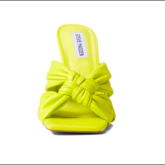 Steve Madden Ismay Heeled Sandal - Picture 3 of 6